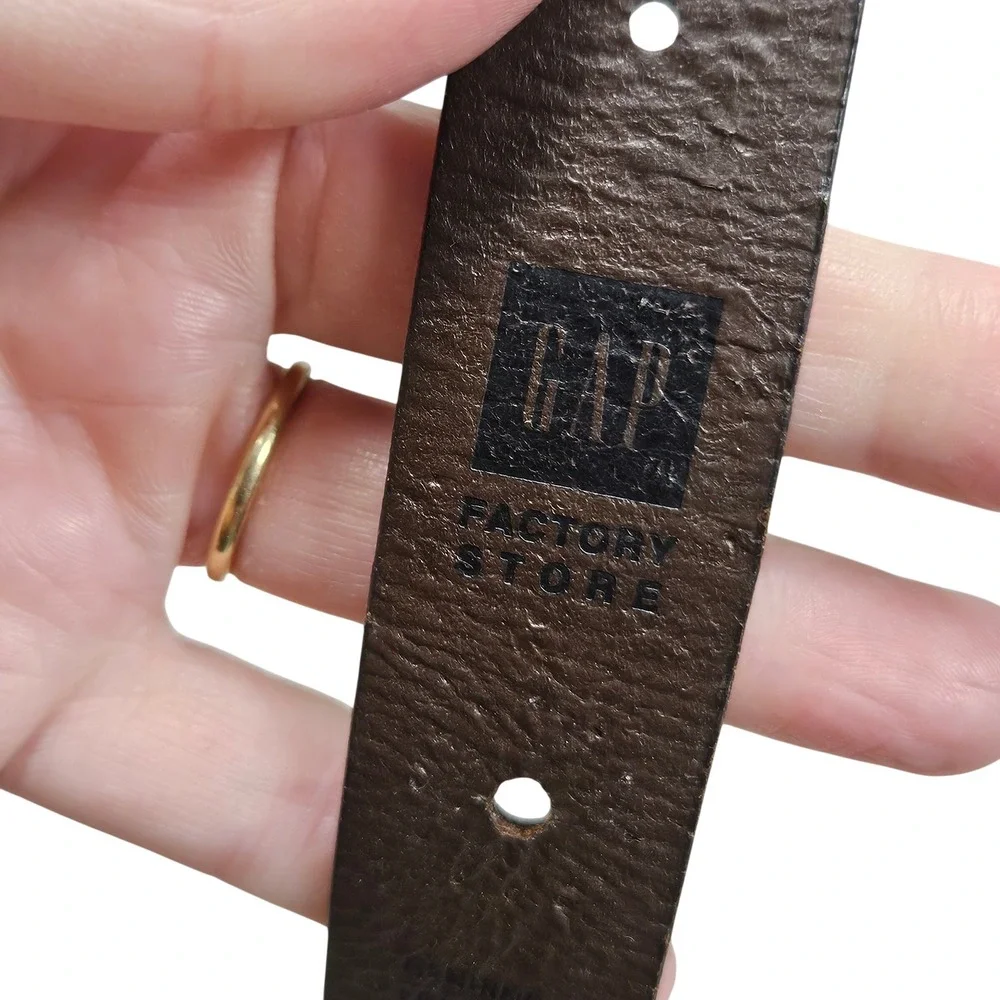 Gap Factory Belt‎ Kids Medium Brown Leather Perforated Starburst Classic Casual